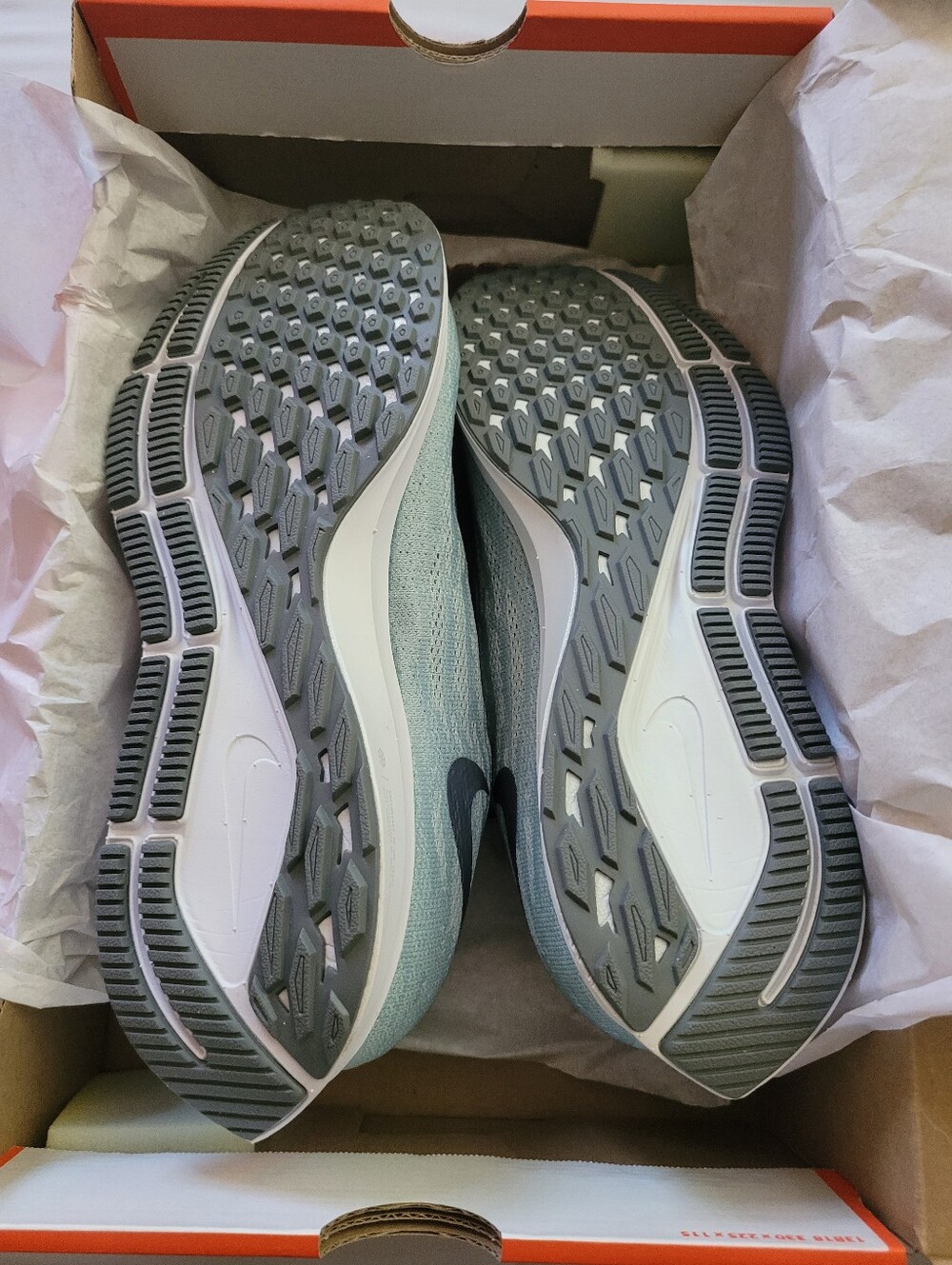 Womens Nike Air Zoom Pegasus - Picture 3 of 6